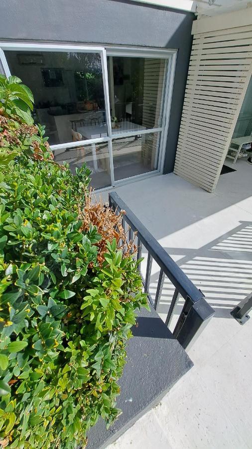 Family Friendly 3Br Flat - 3Min Walk To The Beach - Self Contained Auckland Kültér fotó